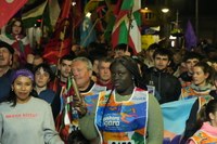 Eibarrek festa giroan hartu du Korrikaren lekukoa