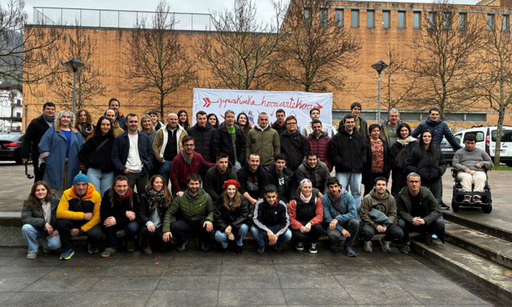 Eibarko bertsolariak Gipuzkoako Herriartekoan izango dira “Xarmaginak” taldearekin