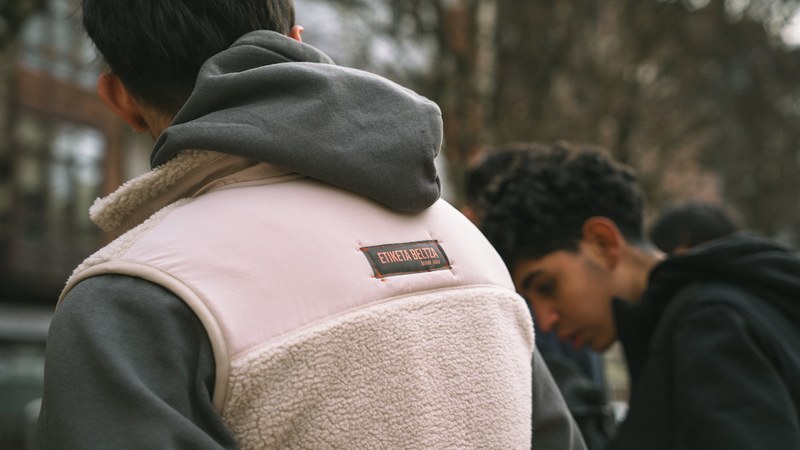 Etiketazko arropa eraldaketa sozialerako