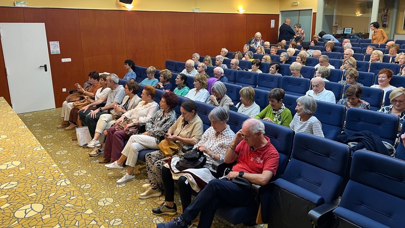 Hasi da Ikasten elkartearen ikasturte berria eta Debabarreneko Esperientzia Eskolaren 21. promozioa