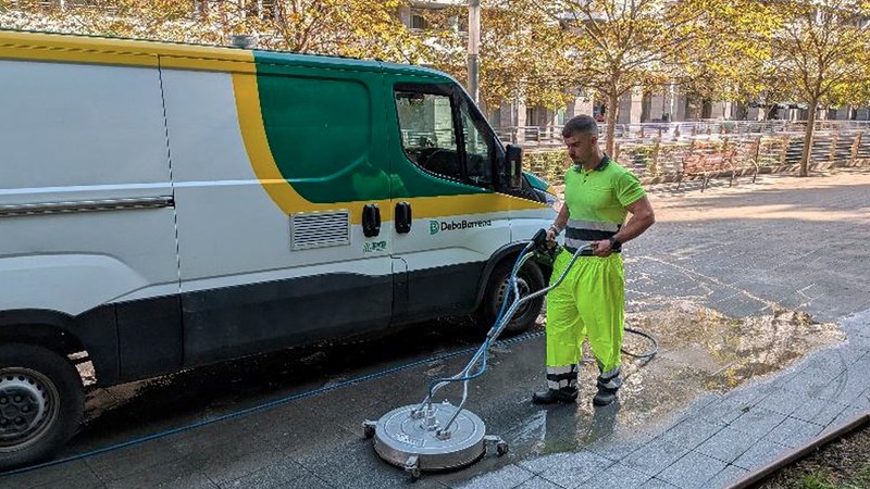 Laguntza tekniko espezializatu berria, kale-garbiketa zerbitzuaren kalitatea eta jarraipena indartzeko