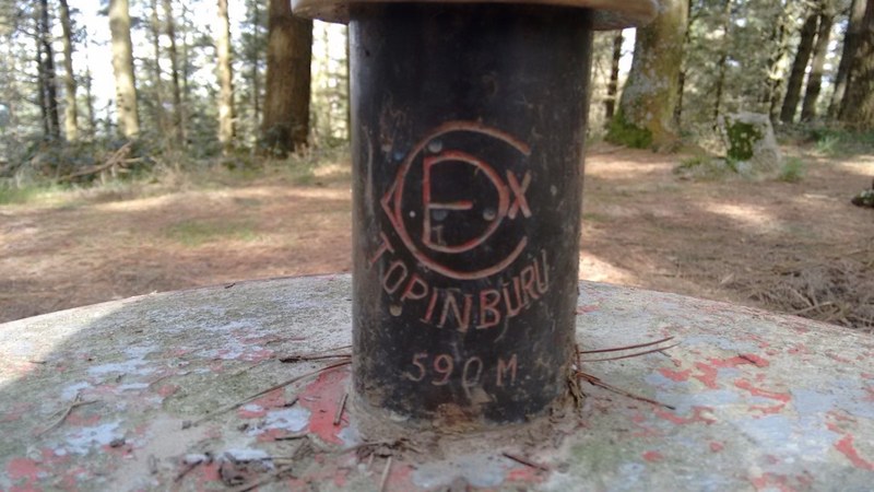 Klub Deportiboa Eibarko hegoaldeko mendietan egitea aurreikusten den haize-erroten proiektuaren aurka azaldu da