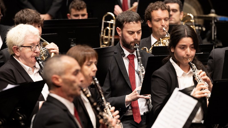 Musika Bandak Eibarko eta Soraluzeko Musika Eskoletako ikasleekin emango du kontzertua