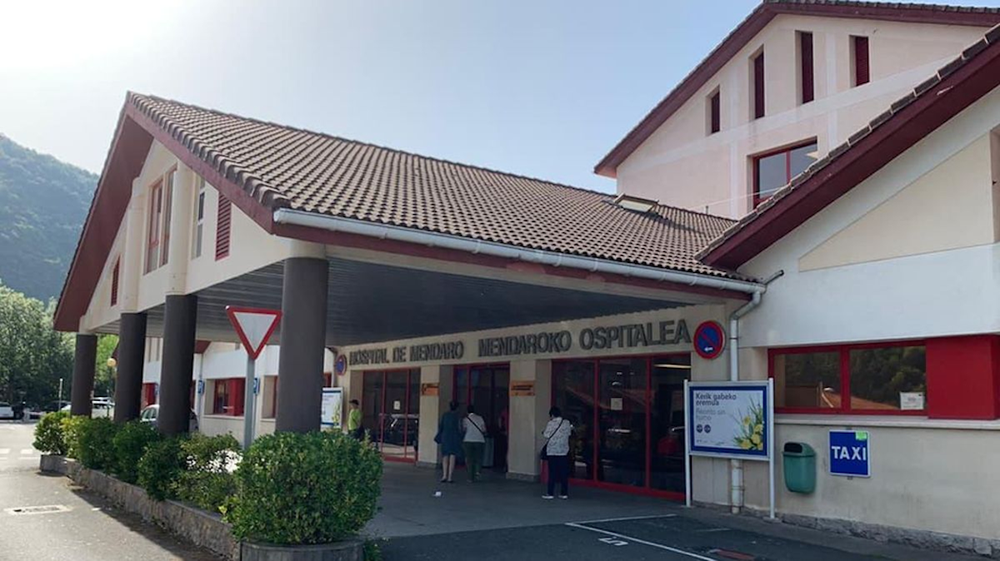Osasungintza erdaldunari sendagaia eman diote Mendaroko ospitalean