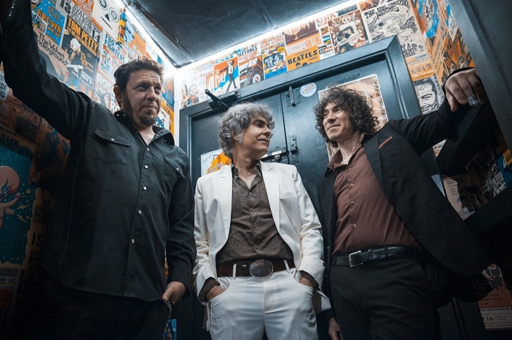 Oscar Avendaño, musikaria: “Langile klasearen parte gara bizitzan zein r’n’rollean, eta harro gaude horretaz”