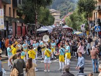 "Salto-saltoka" lelopean, jai giro paregabea sortu da Elgoibarren ospatu den Kilometroak jaian "Salto-saltoka" lelopean, jai giro paregabea sortu da Elgoibarren ospatu den Kilometroak jaian