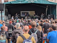 "Salto-saltoka" lelopean, jai giro paregabea sortu da Elgoibarren ospatu den Kilometroak jaian "Salto-saltoka" lelopean, jai giro paregabea sortu da Elgoibarren ospatu den Kilometroak jaian