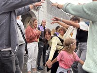 "Salto-saltoka" lelopean, jai giro paregabea sortu da Elgoibarren ospatu den Kilometroak jaian "Salto-saltoka" lelopean, jai giro paregabea sortu da Elgoibarren ospatu den Kilometroak jaian