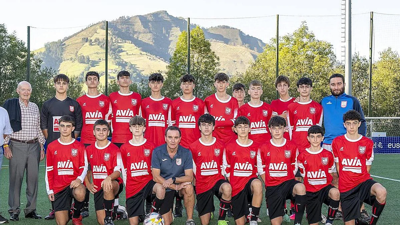Unax Garciaren omenezko haurren futbol txapelketa jokatuko da larunbatean Unben