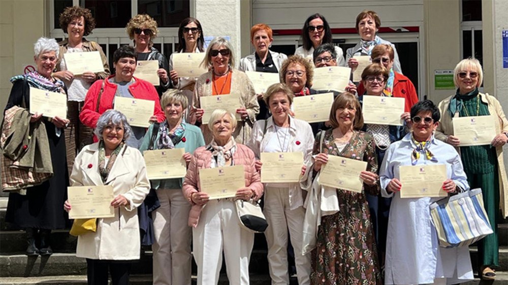 Urriaren 15era arteko epea dago Debabarreneko Esperientzia Eskolan izena emateko