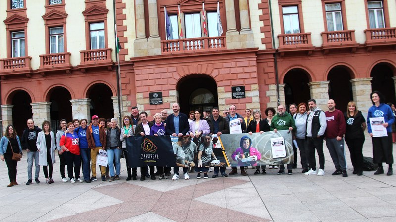 "Zaporeak Debabarrena" erronka solidarioa antolatzeko bilera irekia egingo da ostegunean Eibarren