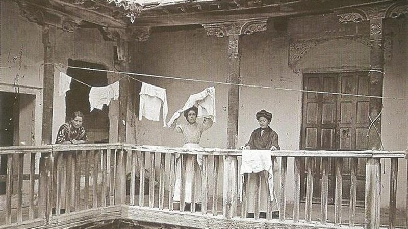Uztailak 18