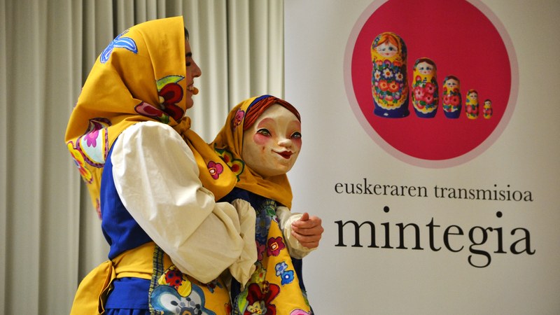 Sozializazio eta transmisio mintegia